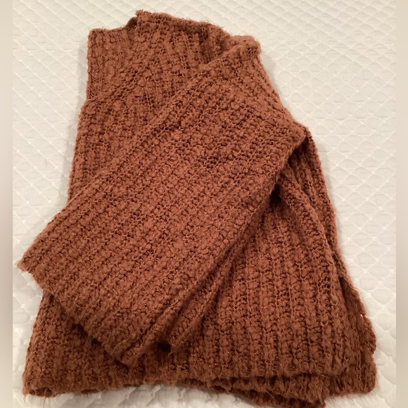 Chunky Knit Cropped Sweater M - Picture 11 of 12